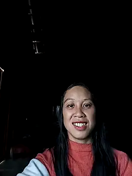 Snapshot of vtmbae chatting on November 8, 8:03 am vtmbae online show from November 8, 8:03 am