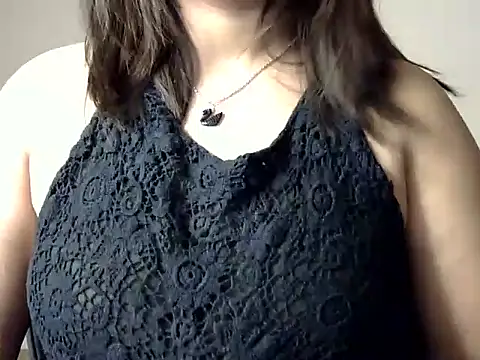 Aaliya02 online show from November 2, 7:22 am