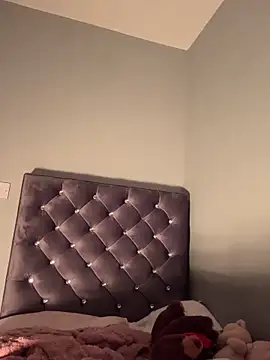 OliviaAshhh online show from November 7, 5:24 pm