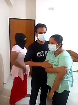 tanvirx90 online show from October 7, 8:55 am