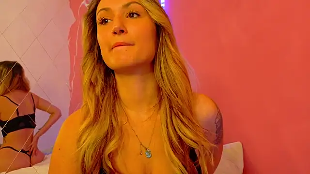 Snapshot of Anaayss_ chatting on October 10, 5:28 am Anaayss online show from October 10, 5:28 am