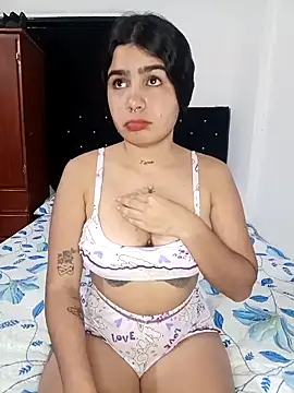 Snapshot of Sashalana chatting on February 27, 10:15 am Sashalana online show from February 27, 10:15 am