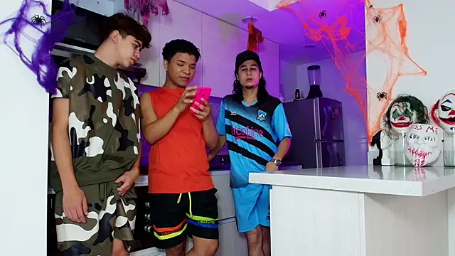 latin naughty boys online show from October 11, 10:08 pm