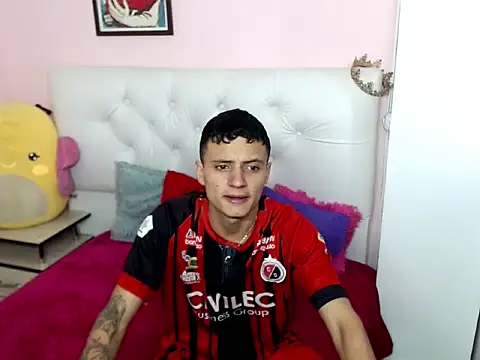 xx-kike-xx online show from October 13, 1:44 pm