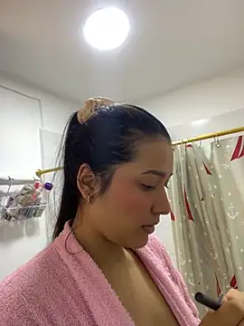 IsabellaJoness  online show from October 11, 11:42 am