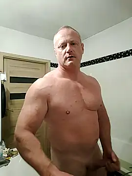 Snapshot of chudygrzes chatting on October 1, 9:32 pm chudygrzes online show from October 1, 9:32 pm