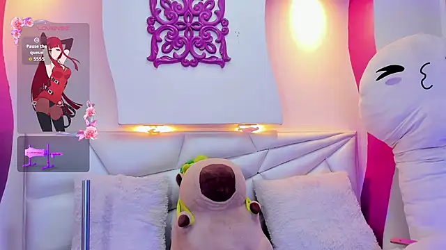 isa  fox online show from October 21, 11:05 pm