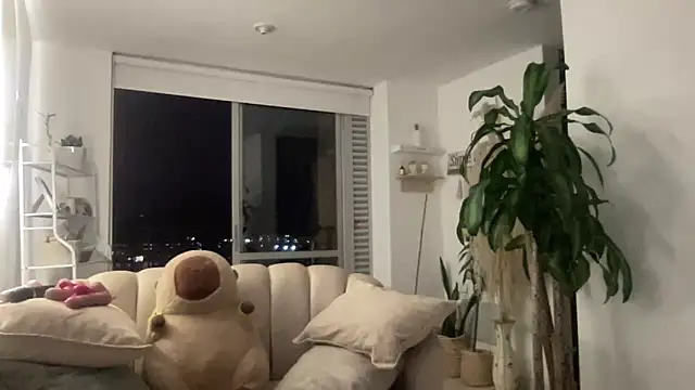 isa  fox online show from November 28, 2:36 am