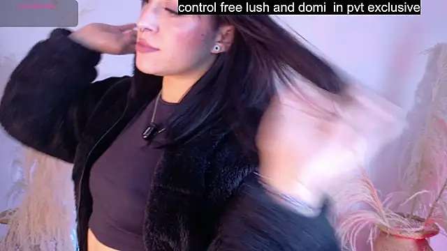 Snapshot of Zafira_ chatting on November 24, 6:18 pm Zafira online show from November 24, 6:18 pm