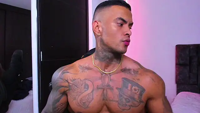 binmontana  online show from September 29, 8:13 pm