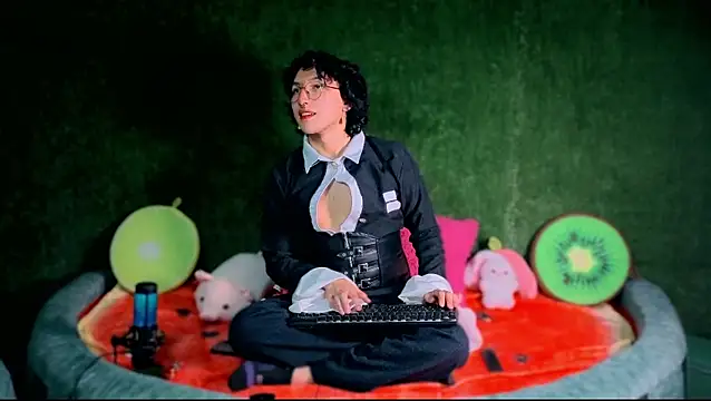 Snapshot of -BlueOpal- chatting on October 22, 7:02 pm -BlueOpal- online show from October 22, 7:02 pm