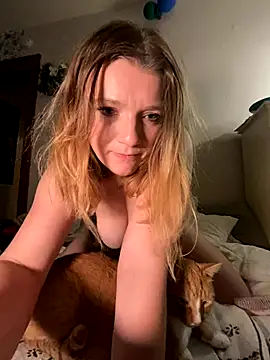 Snapshot of Seturselfonfire chatting on November 5, 8:47 am Seturselfonfire online show from November 5, 8:47 am