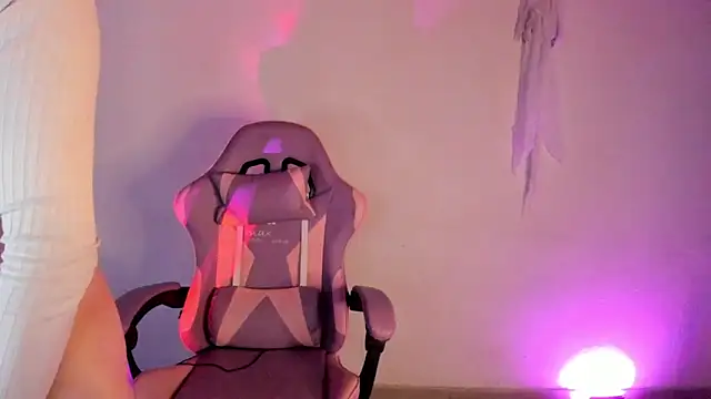 zakura Haruno online show from December 3, 9:24 pm