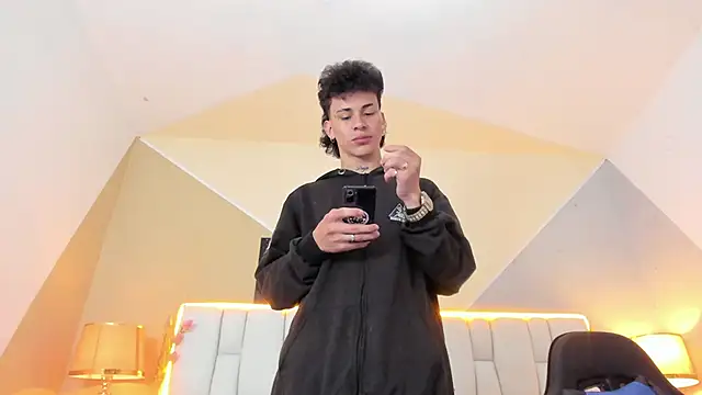 iammariano online show from September 26, 3:10 am