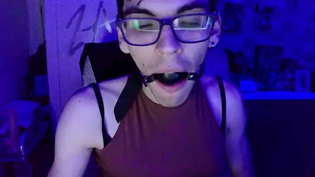 DairaxSissy  online show from September 26, 9:08 pm