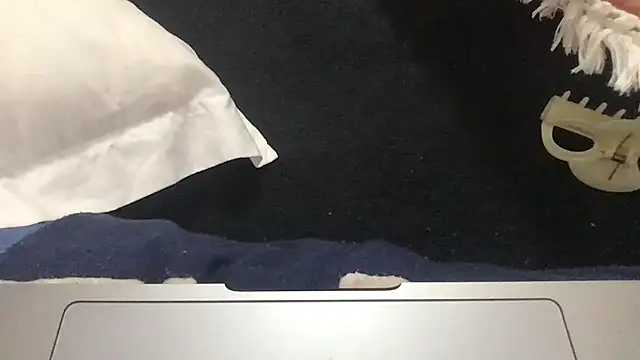 paula19800 online show from October 17, 8:33 pm