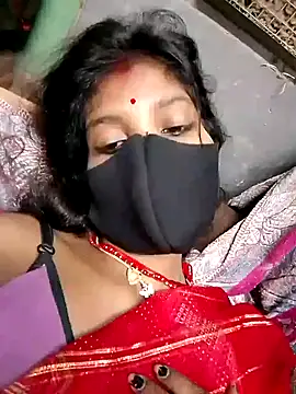 Snapshot of Cuty_kinjal chatting on October 3, 9:06 am Cuty kinjal online show from October 3, 9:06 am