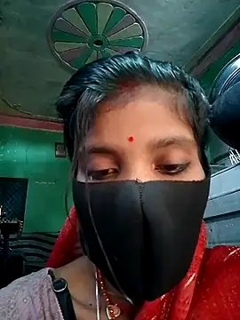 Snapshot of Cuty_kinjal chatting on October 11, 8:24 am Cuty kinjal online show from October 11, 8:24 am