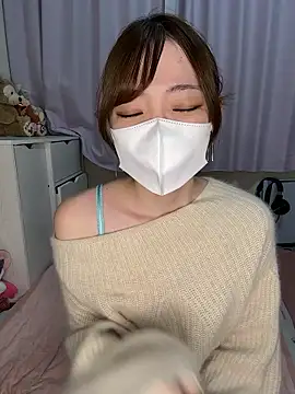 Snapshot of Moe_v_v chatting on October 29, 10:06 am Moe v v online show from October 29, 10:06 am