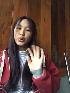 Snapshot of Mai_lovely chatting on November 12, 10:04 am Mai lovely online show from November 12, 10:04 am