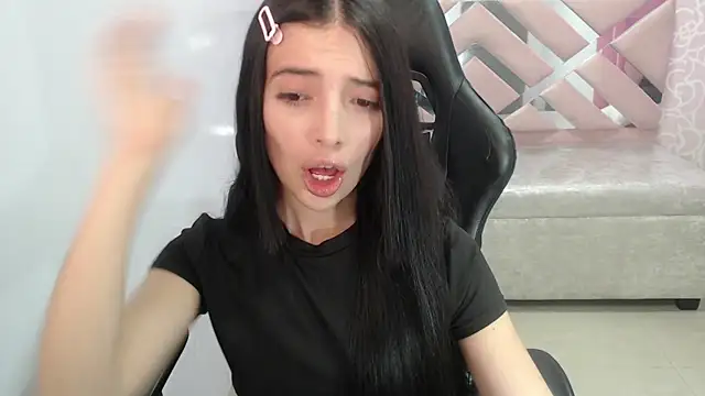 Snapshot of cynthia_ch chatting on November 9, 11:52 am cynthia ch online show from November 9, 11:52 am