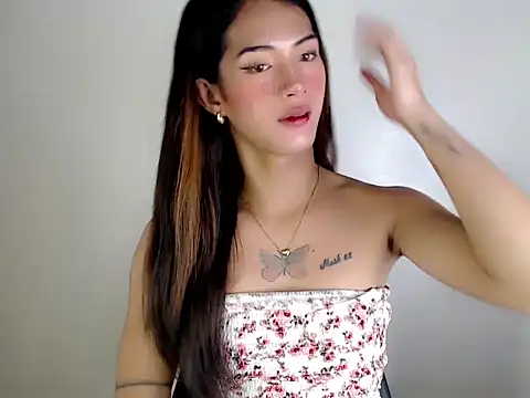 Snapshot of ashley_bombshell chatting on October 7, 8:17 pm ashley bombshell online show from October 7, 8:17 pm