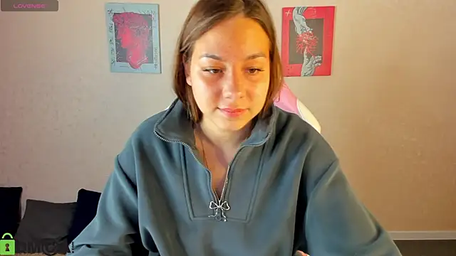 Al1ice Moures online show from November 25, 1:16 am