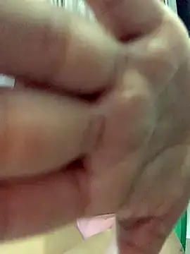 Snapshot of Carlamolly9247 chatting on October 2, 10:06 pm Carlamolly9247 online show from October 2, 10:06 pm