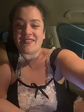 Snapshot of Melissaruinsyouu chatting on November 18, 12:27 am Melissaruinsyouu online show from November 18, 12:27 am