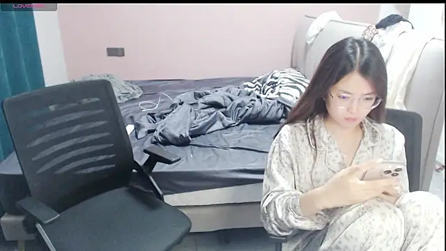 redrose520 online show from October 7, 12:02 pm