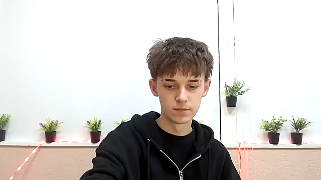 Hoot Dude  online show from October 31, 1:12 pm