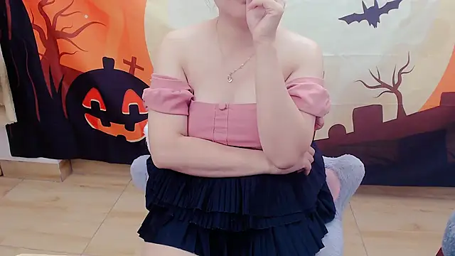 Lilya 39 online show from October 31, 11:55 am