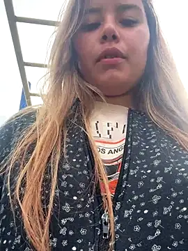 Snapshot of Violettt_hot chatting on October 31, 12:28 pm Violettt hot online show from October 31, 12:28 pm