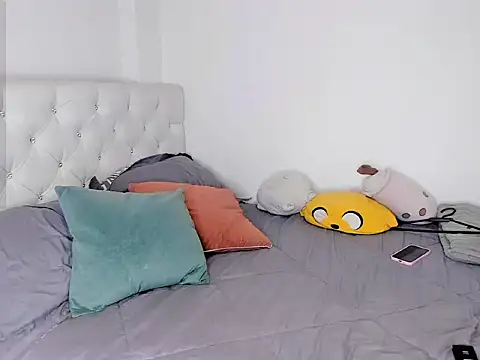 sunnymoonn 1 online show from October 30, 4:03 am