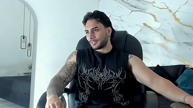 Miike Stone1 online show from October 29, 1:02 pm