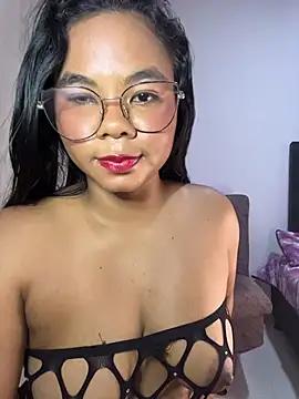 britanny-stone online show from October 19, 6:58 am