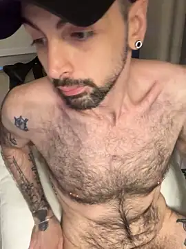 hungbot online show from November 26, 7:59 pm