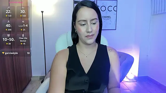 Natasha Kiim  online show from February 26, 4:11 am