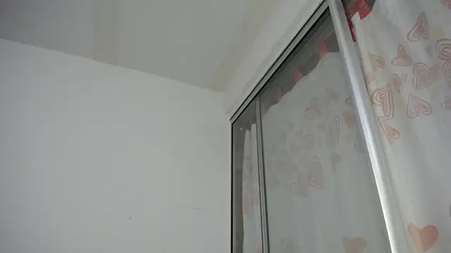 Snapshot of liaa_angel069 chatting on October 20, 2:34 am liaa angel069 online show from October 20, 2:34 am