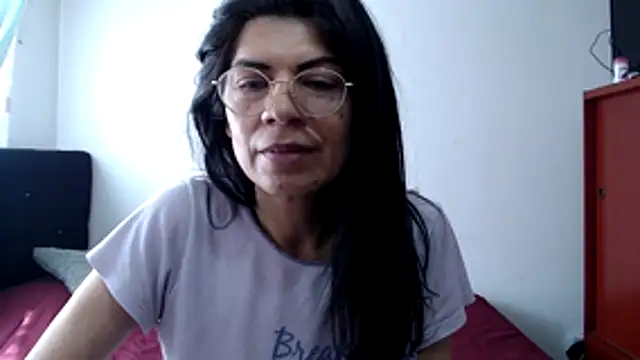 abrilsex23 online show from March 29, 3:45 pm