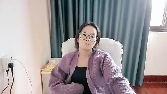 Snapshot of guai00 chatting on October 24, 2:19 am guai00 online show from October 24, 2:19 am