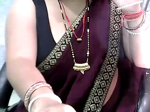 BABITA KUMARII online show from April 17, 5:05 pm