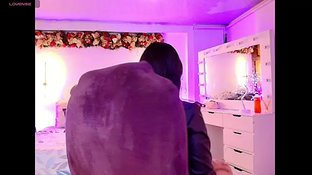 kloe28 online show from November 15, 3:48 am