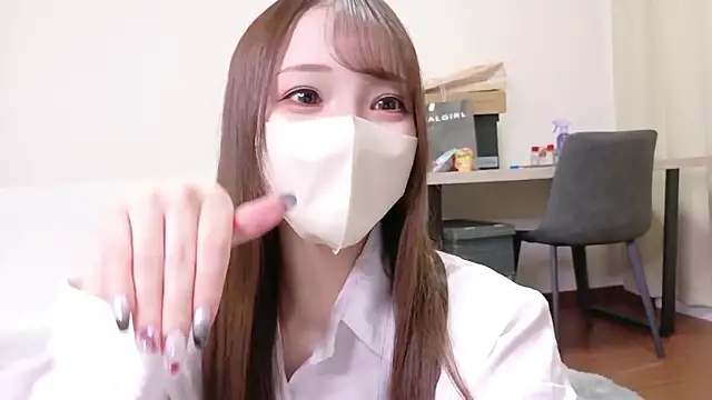 Snapshot of NINOoHard-Engine chatting on October 28, 9:24 am NINOoHard-Engine online show from October 28, 9:24 am