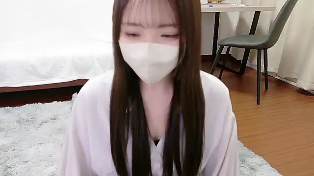 Snapshot of NINOoHard-Engine chatting on December 1, 9:36 am NINOoHard-Engine online show from December 1, 9:36 am