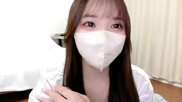 Snapshot of NINOoHard-Engine chatting on December 3, 9:29 am NINOoHard-Engine online show from December 3, 9:29 am