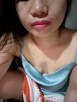 Snapshot of Meoweo_23 chatting on October 24, 10:17 pm Meoweo 23 online show from October 24, 10:17 pm