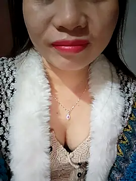 Snapshot of Meoweo_23 chatting on November 19, 12:05 pm Meoweo 23 online show from November 19, 12:05 pm