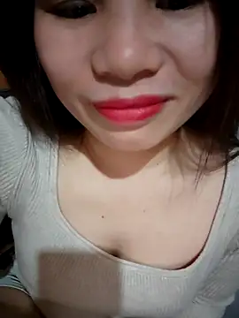 Snapshot of Meoweo_23 chatting on November 23, 12:16 pm Meoweo 23 online show from November 23, 12:16 pm