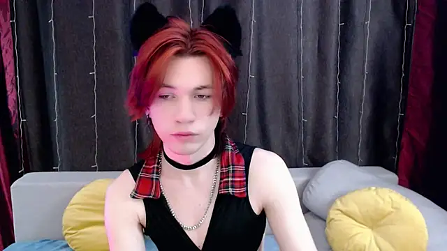 Snapshot of evan_reinhart chatting on November 30, 8:02 pm evan reinhart online show from November 30, 8:02 pm